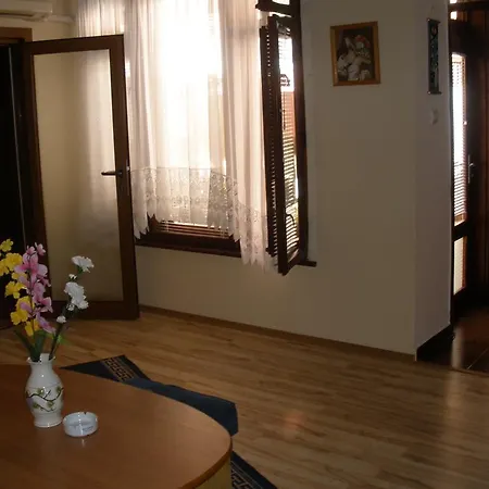 Marinakievi Guest house Pomorie